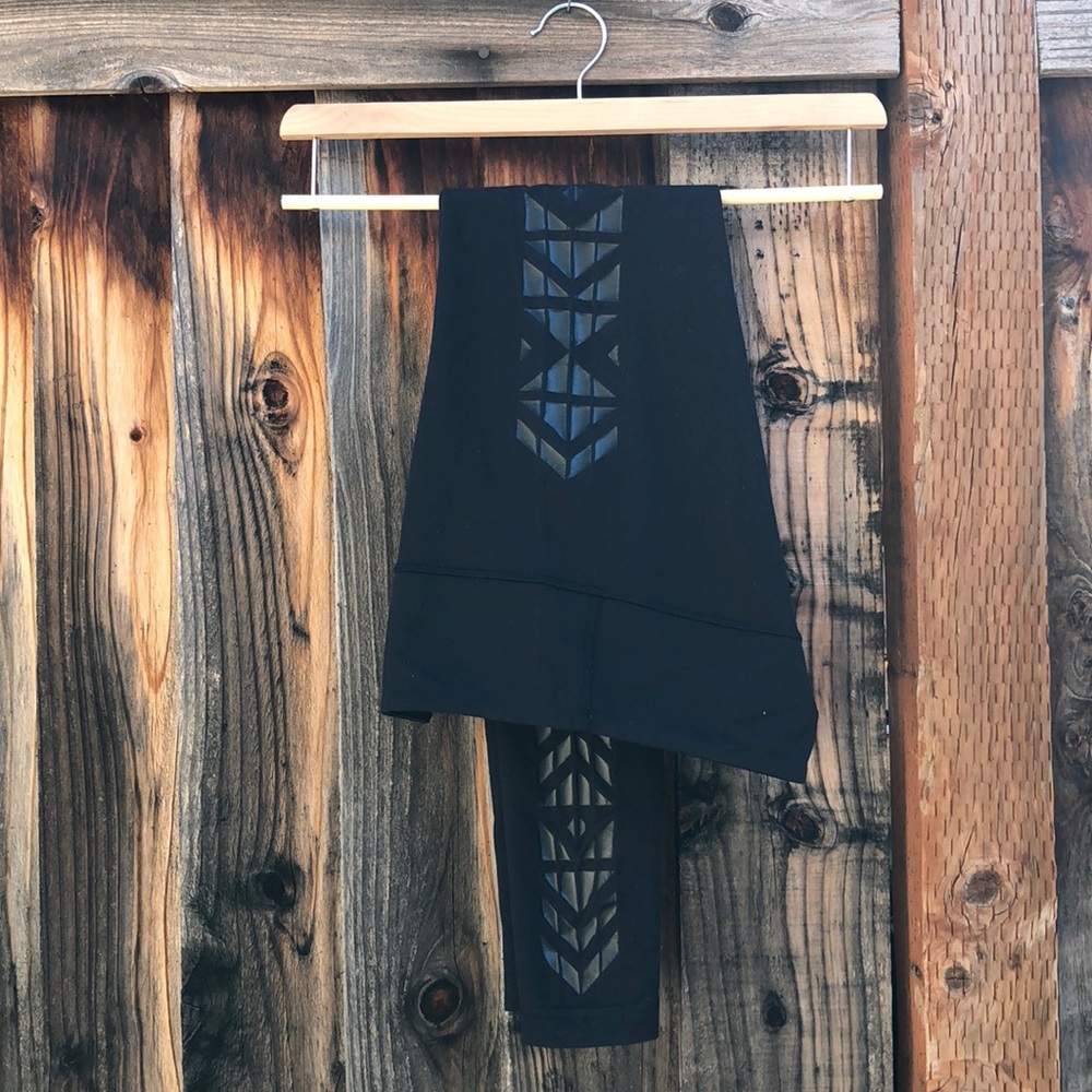 WUNDER UNDER Hi-Rise Tight Full-On Luxtreme 28”